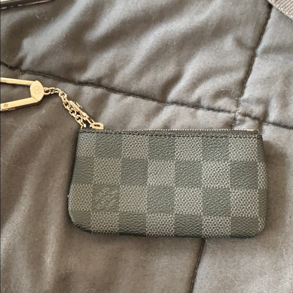 Brand New Louis Vuitton Key Cles